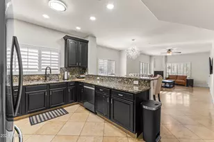 5450 E Deer Valley Dr, Phoenix, AZ 85054 - Photo 12