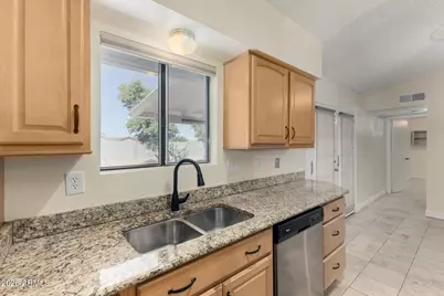 536 N Winthrop Circle, Mesa, AZ 85213 - Photo 12