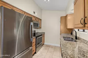 536 N Winthrop Cir, Mesa, AZ 85213 - Photo 14