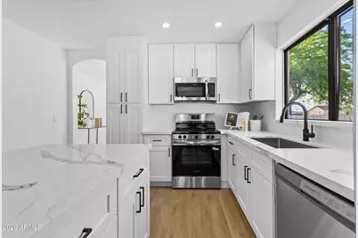 6611 S 17th Avenue, Phoenix, AZ 85041 - Photo 10