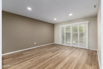 7474 E Earll Drive #112, Scottsdale, AZ 85251 - Photo 6