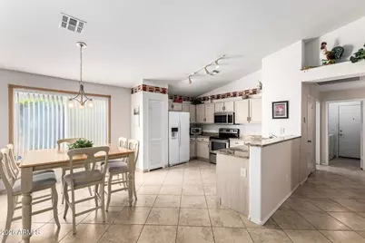 3616 W Questa Drive, Glendale, AZ 85310 - Photo 6