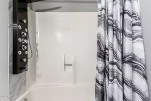 4915 W Morten Ave, Glendale, AZ 85301 - Photo 16