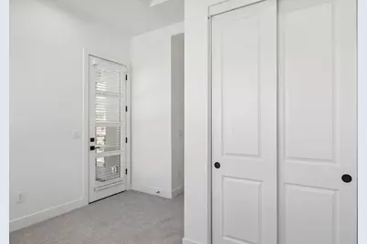 1 Easy Street #Unit 19, Carefree, AZ 85377 - Photo 6