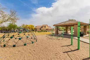 3720 W Glass Ln, Phoenix, AZ 85041 - Photo 12