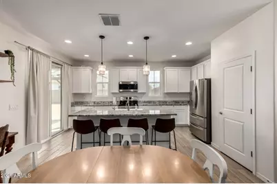 8429 W Windsor Boulevard, Glendale, AZ 85305 - Photo 8