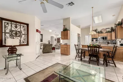 19862 N 87th Drive, Peoria, AZ 85382 - Photo 8