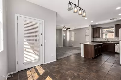 2026 N 78th Glen, Phoenix, AZ 85035 - Photo 10