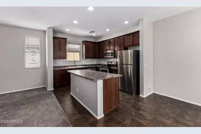 2026 N 78th Glen, Phoenix, AZ 85035 - Photo 12