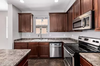 2026 N 78th Glen, Phoenix, AZ 85035 - Photo 14