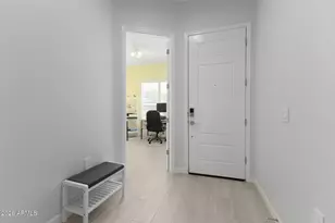 10240 W Lone Cactus Dr, Peoria, AZ 85382 - Photo 30