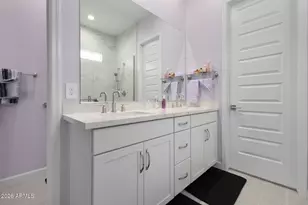 10240 W Lone Cactus Dr, Peoria, AZ 85382 - Photo 22