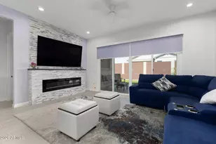 10240 W Lone Cactus Dr, Peoria, AZ 85382 - Photo 12