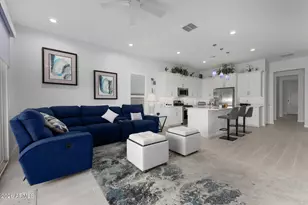 10240 W Lone Cactus Dr, Peoria, AZ 85382 - Photo 10