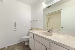 11062 W Edgewood Dr, Sun City, AZ 85351 - Photo 20