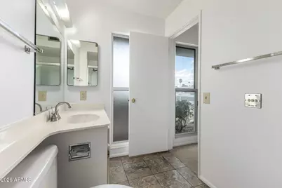 11062 W Edgewood Drive, Sun City, AZ 85351 - Photo 16