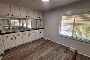 6960 W Peoria Ave, Peoria, AZ 85345 - Photo 12
