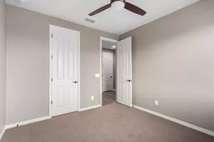 27025 N 69th Ln, Peoria, AZ 85383 - Photo 18