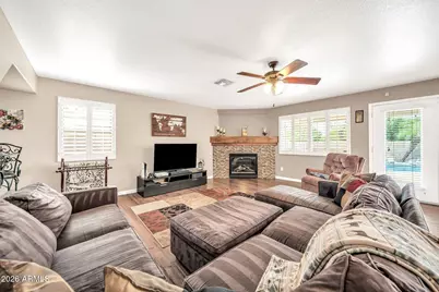 12816 N 57th Avenue, Glendale, AZ 85304 - Photo 8