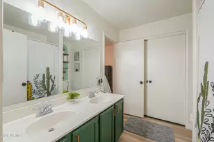 2100 W Lemon Tree Pl, Chandler, AZ 85224 - Photo 18