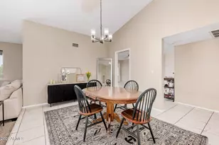 706 W Sterling Pl, Chandler, AZ 85225 - Photo 8