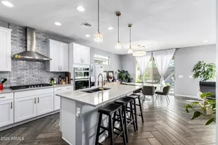 3557 E Tina Dr, Phoenix, AZ 85050 - Photo 10