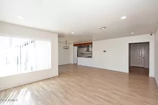 2002 W Turney Ave, Phoenix, AZ 85015 - Photo 8