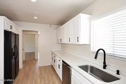 2002 W Turney Avenue, Phoenix, AZ 85015 - Photo 14