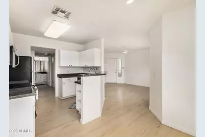 1295 N Ash Street #828, Gilbert, AZ 85233 - Photo 4