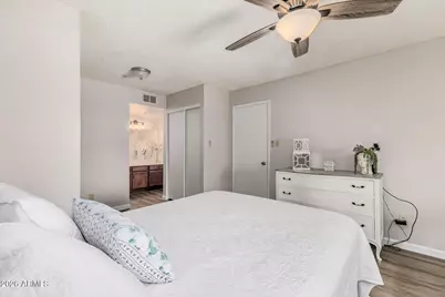 5757 W Eugie Avenue #1060, Glendale, AZ 85304 - Photo 14