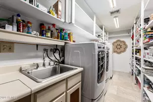 2304 W Palomino Dr, Chandler, AZ 85224 - Photo 26