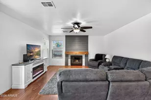 4719 E Rockledge Rd, Phoenix, AZ 85044 - Photo 8