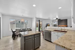 4719 E Rockledge Rd, Phoenix, AZ 85044 - Photo 20