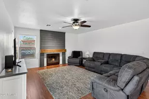 4719 E Rockledge Rd, Phoenix, AZ 85044 - Photo 10