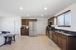 37636 W Minnezona Ave, Tonopah, AZ 85354 - Photo 8