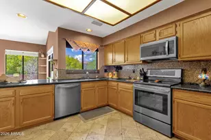 16714 E Gunsight Dr, Fountain Hills, AZ 85268 - Photo 12