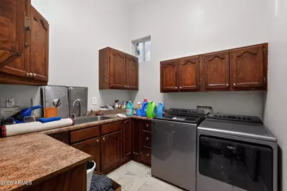 6915 S 62nd Drive, Laveen, AZ 85339 - Photo 10