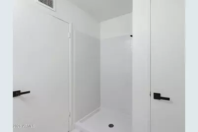 50824 N 296th Avenue, Wickenburg, AZ 85390 - Photo 28