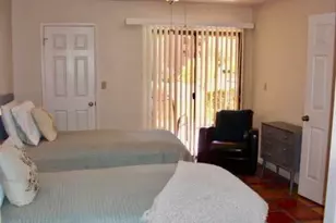 4303 E Cactus Rd, Phoenix, AZ 85032 - Photo 2