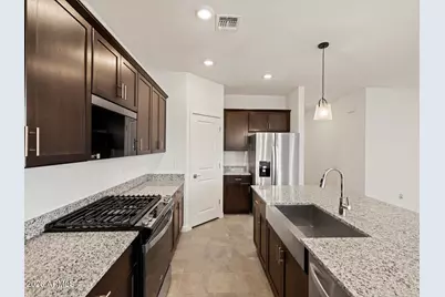 19459 N Barano Drive, Maricopa, AZ 85138 - Photo 10