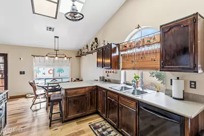 4433 E Yawepe Street, Phoenix, AZ 85044 - Photo 8