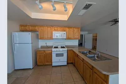 8929 W Campbell Avenue, Phoenix, AZ 85037 - Photo 30