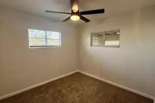 3037 E Brill St, Phoenix, AZ 85008 - Photo 14