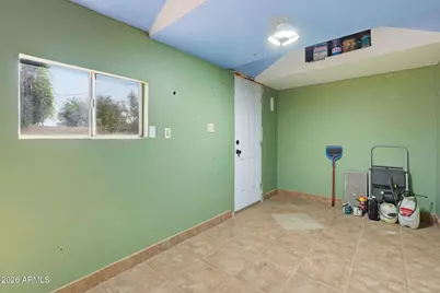 2021 E Howe Avenue, Tempe, AZ 85281 - Photo 30
