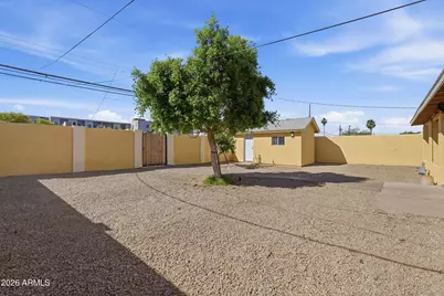 2021 E Howe Avenue, Tempe, AZ 85281 - Photo 38