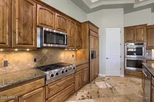 2726 E Via Del Arboles St, Gilbert, AZ 85298 - Photo 16