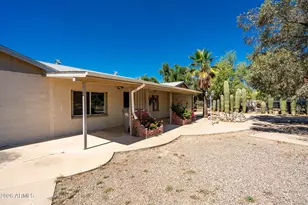 34580 S Hill Street N, Black Canyon City, AZ 85324 - Photo 8