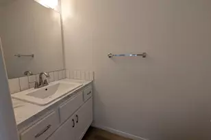 7801 N 44th Dr, Glendale, AZ 85301 - Photo 4