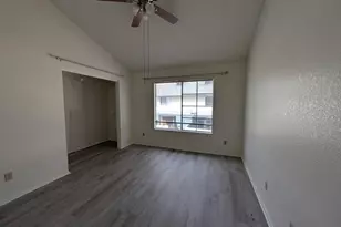 7801 N 44th Dr, Glendale, AZ 85301 - Photo 10