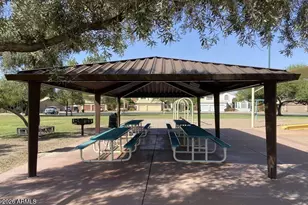 446 W Mendoza Cir, Mesa, AZ 85210 - Photo 36